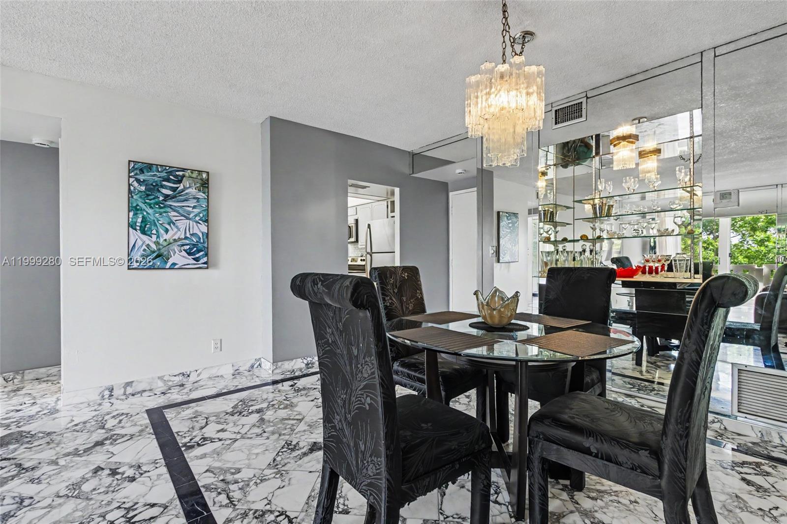 HILLCREST EAST NO 23 COND - Residential