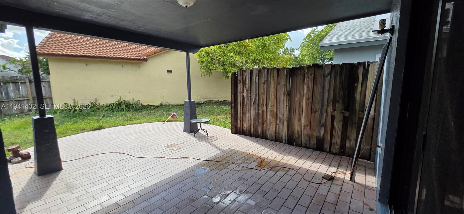 WESTWIND LAKES SEC 5 - Residential Lease