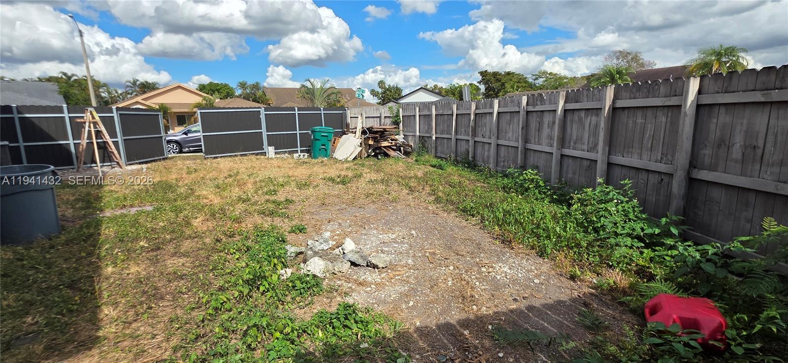 WESTWIND LAKES SEC 5 - Residential Lease