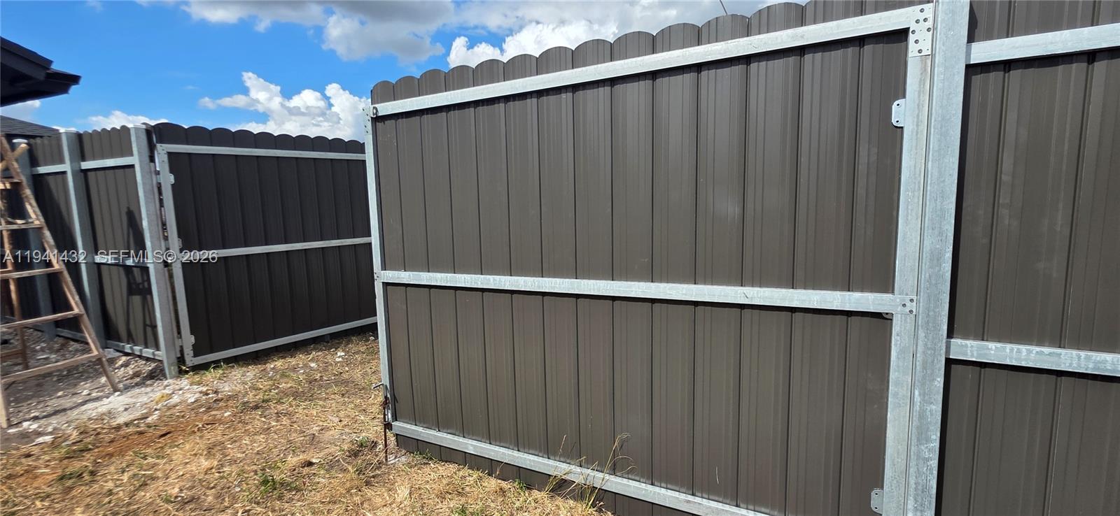 WESTWIND LAKES SEC 5 - Residential Lease