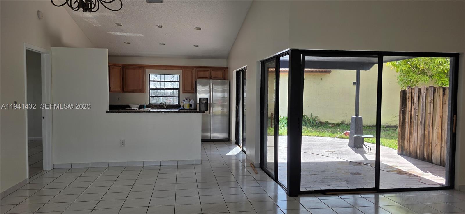 WESTWIND LAKES SEC 5 - Residential Lease