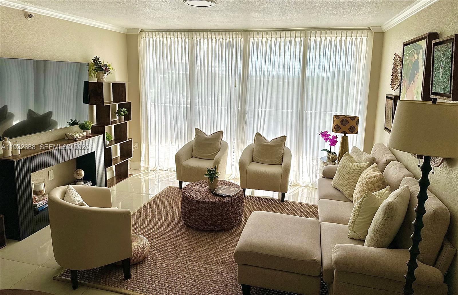 1700 NW N River Dr 907