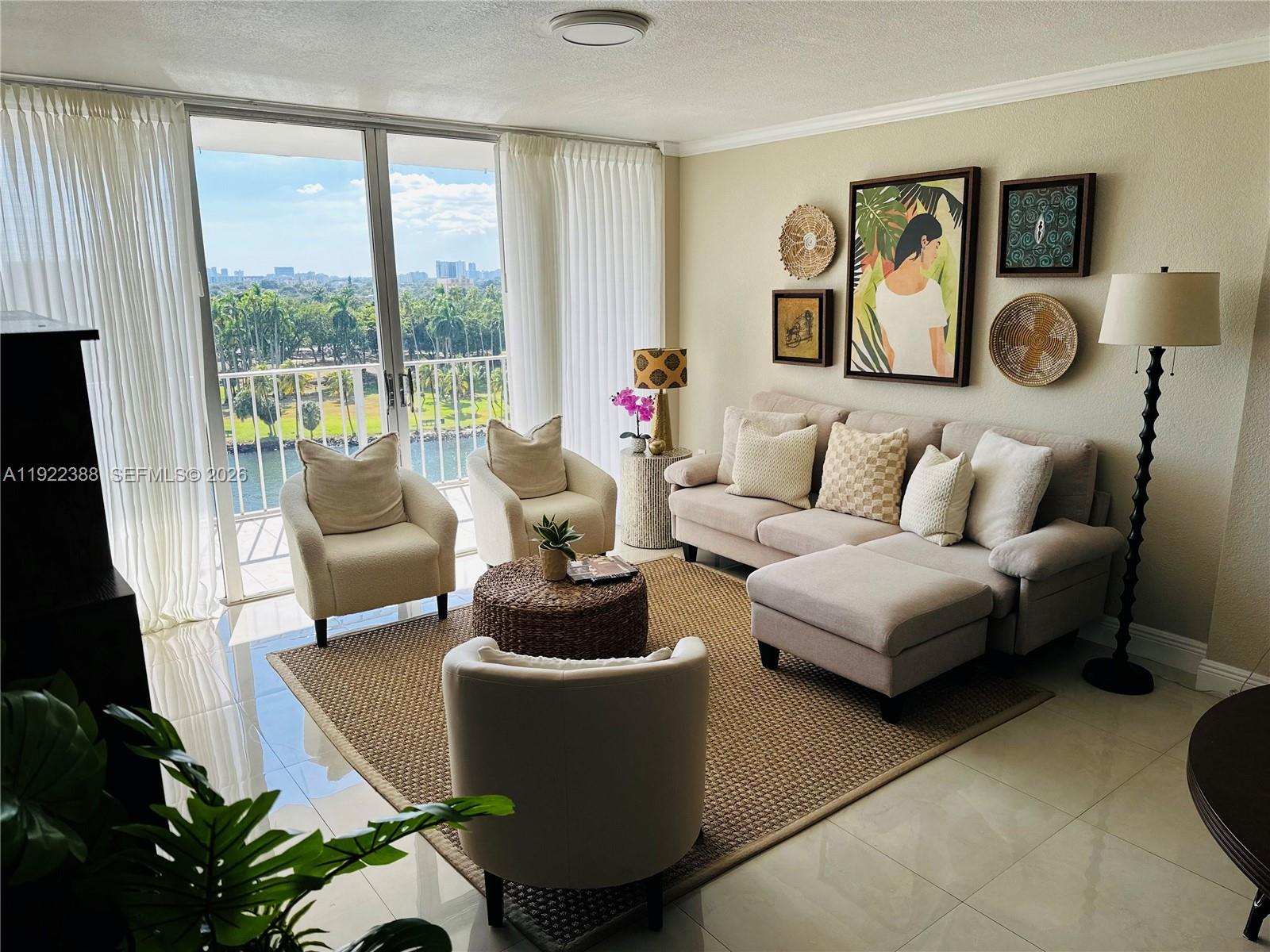 1700 NW N River Dr 907