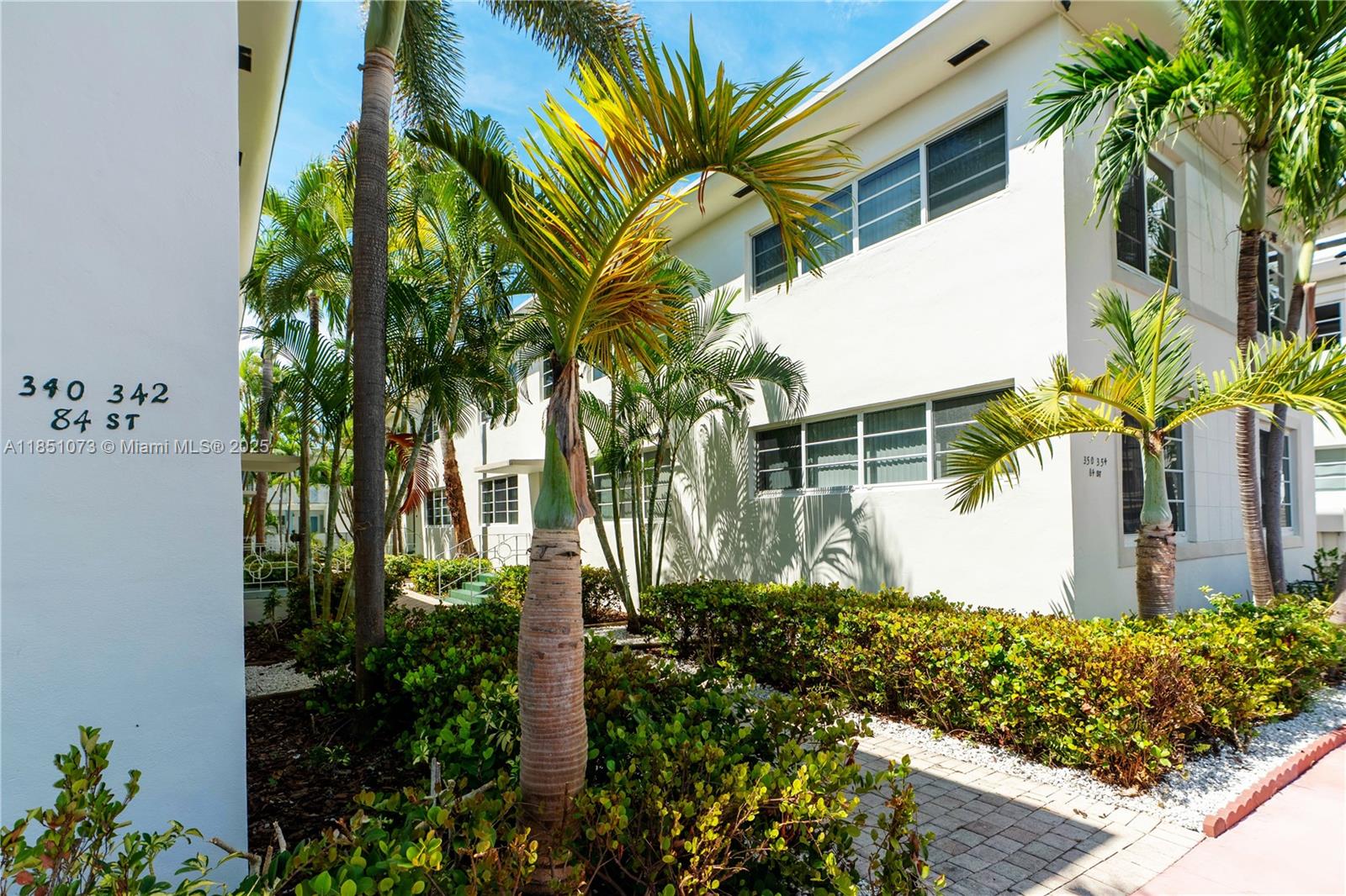 RITZ ROYAL PALM CONDO - Residential Lease