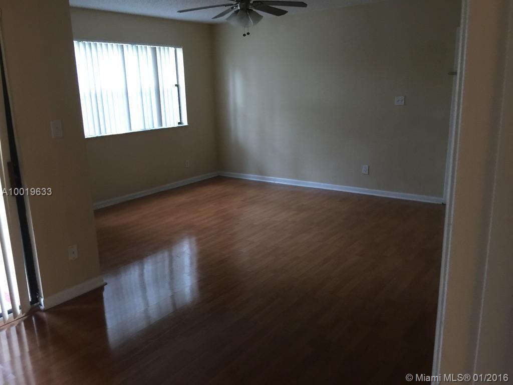 Hollywood Parc Condo - Residential Lease