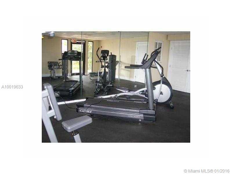 Hollywood Parc Condo - Residential Lease