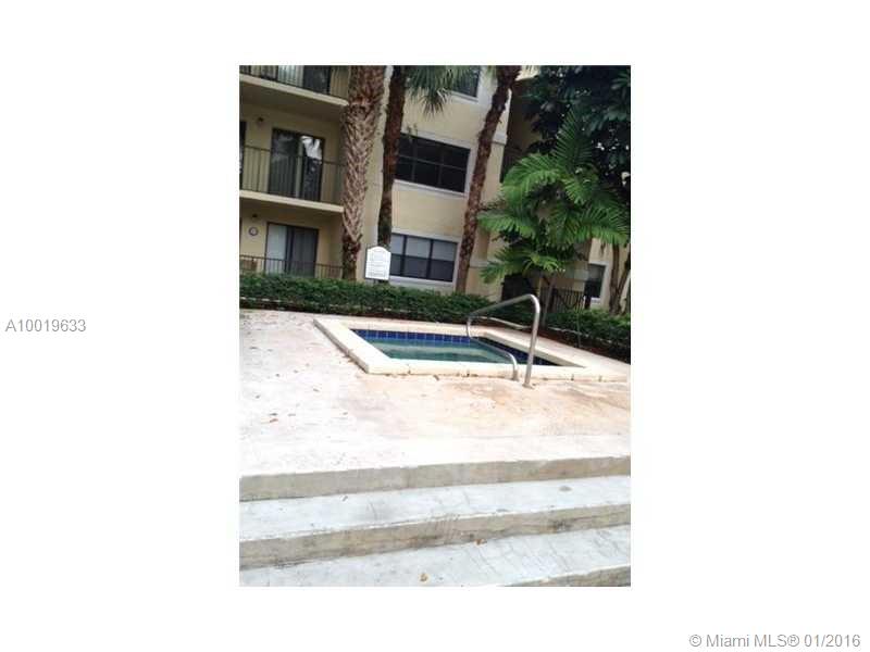 Hollywood Parc Condo - Residential Lease