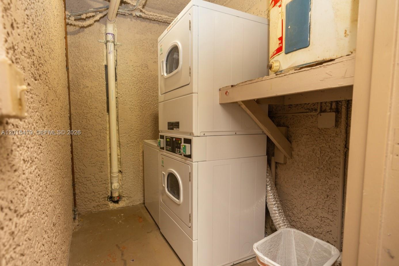 KENDALL ACRES CONDO BLDG - Residential Lease