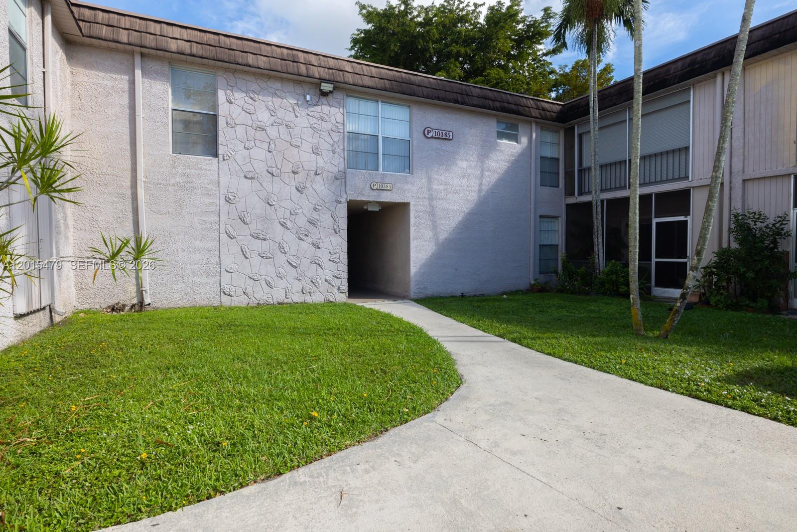 KENDALL ACRES CONDO BLDG - Residential Lease