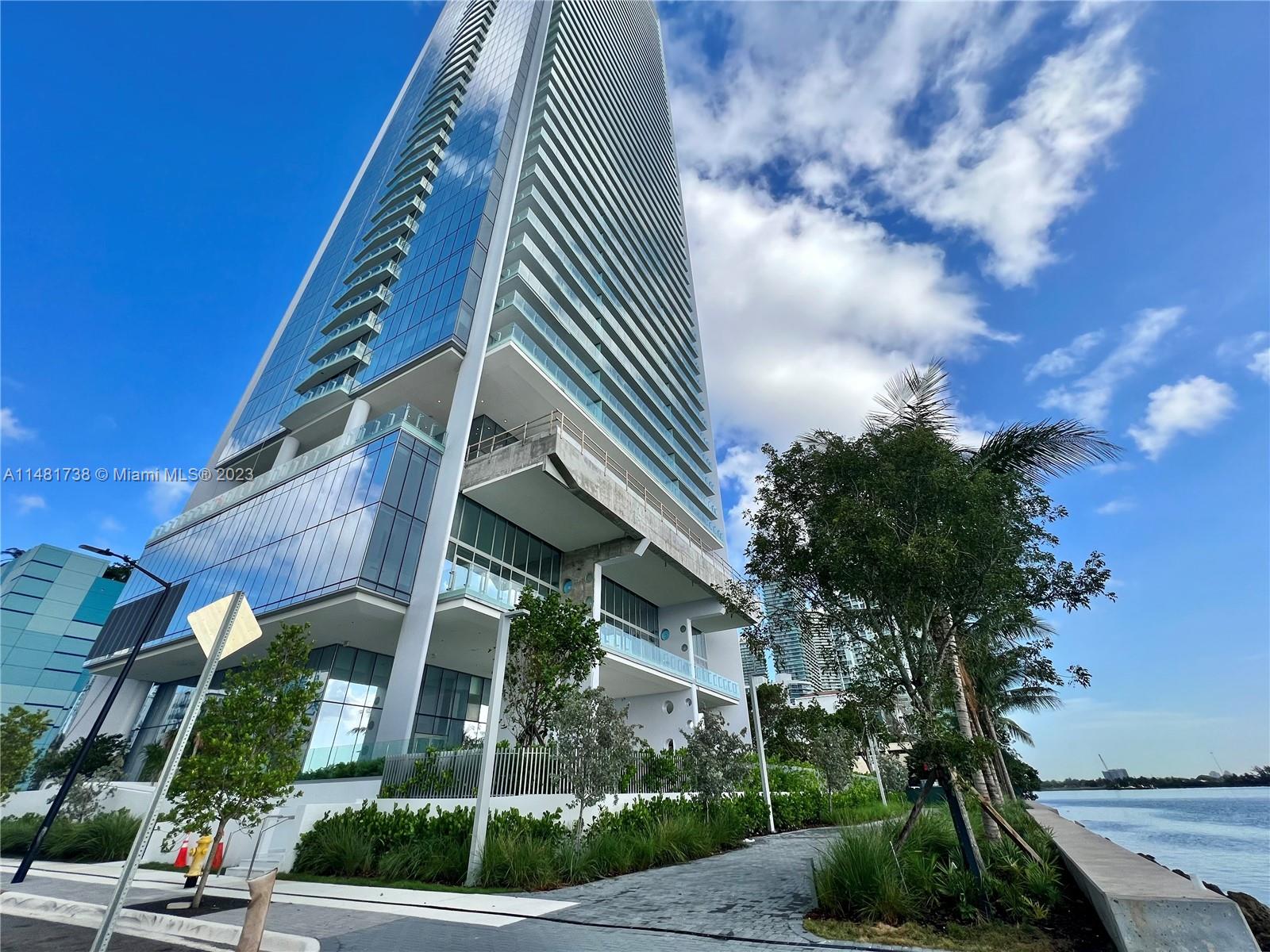 MISSONI BAIA CONDOMINIUM - Residential Lease