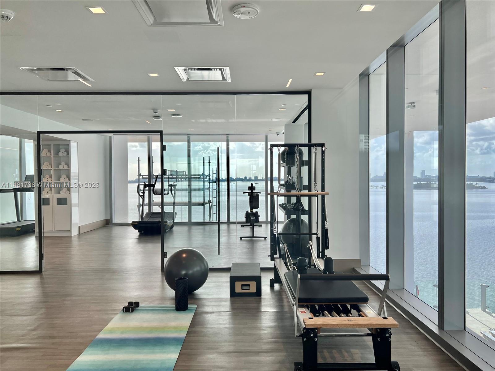 MISSONI BAIA CONDOMINIUM - Residential Lease