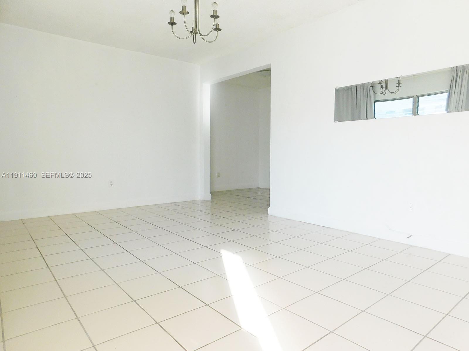 1247 Marseille Dr 113