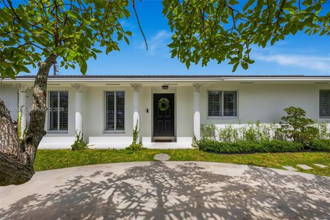 Tiny photo for 4730 SW 89th Ave, Miami, FL 33165 (MLS # A12027018)