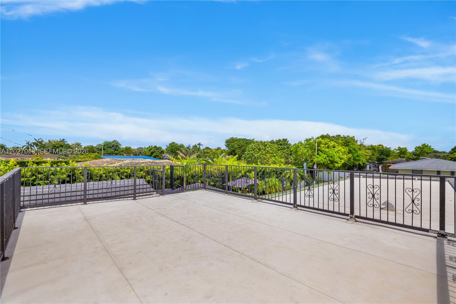 DAN-MAR HEIGHTS - Residential
