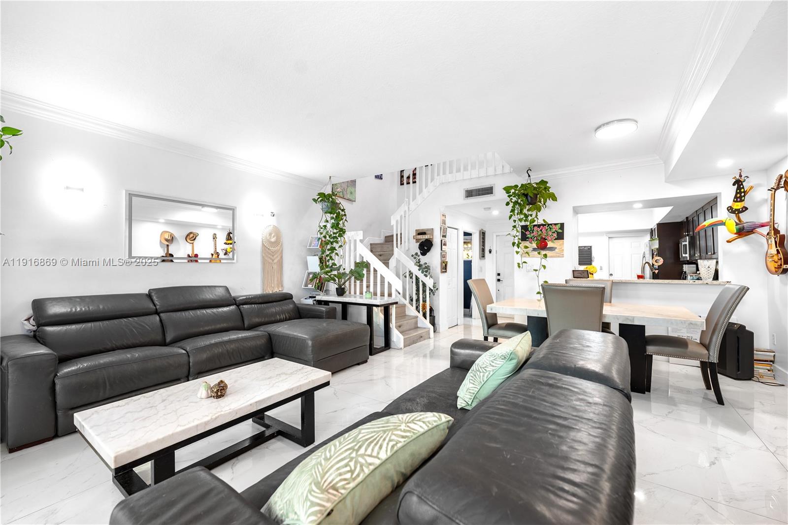 AMARETTO - Residential