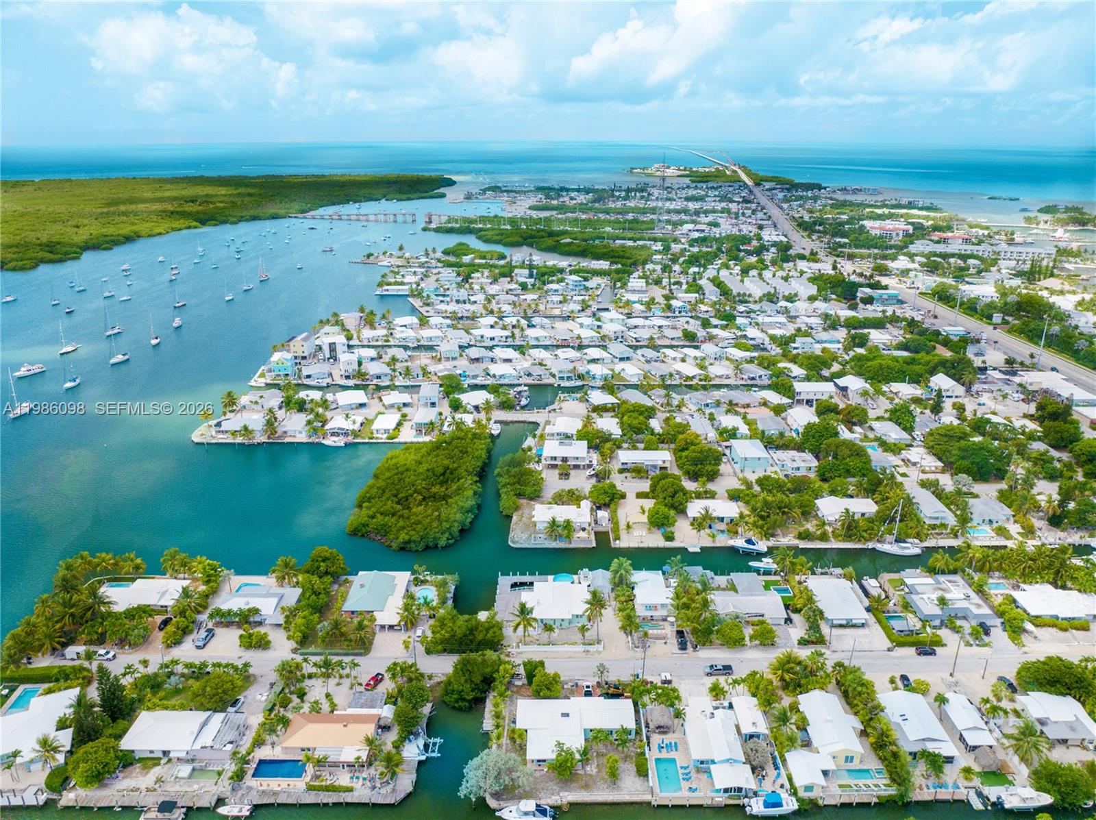 Country Club (Sombrero Blv - Residential