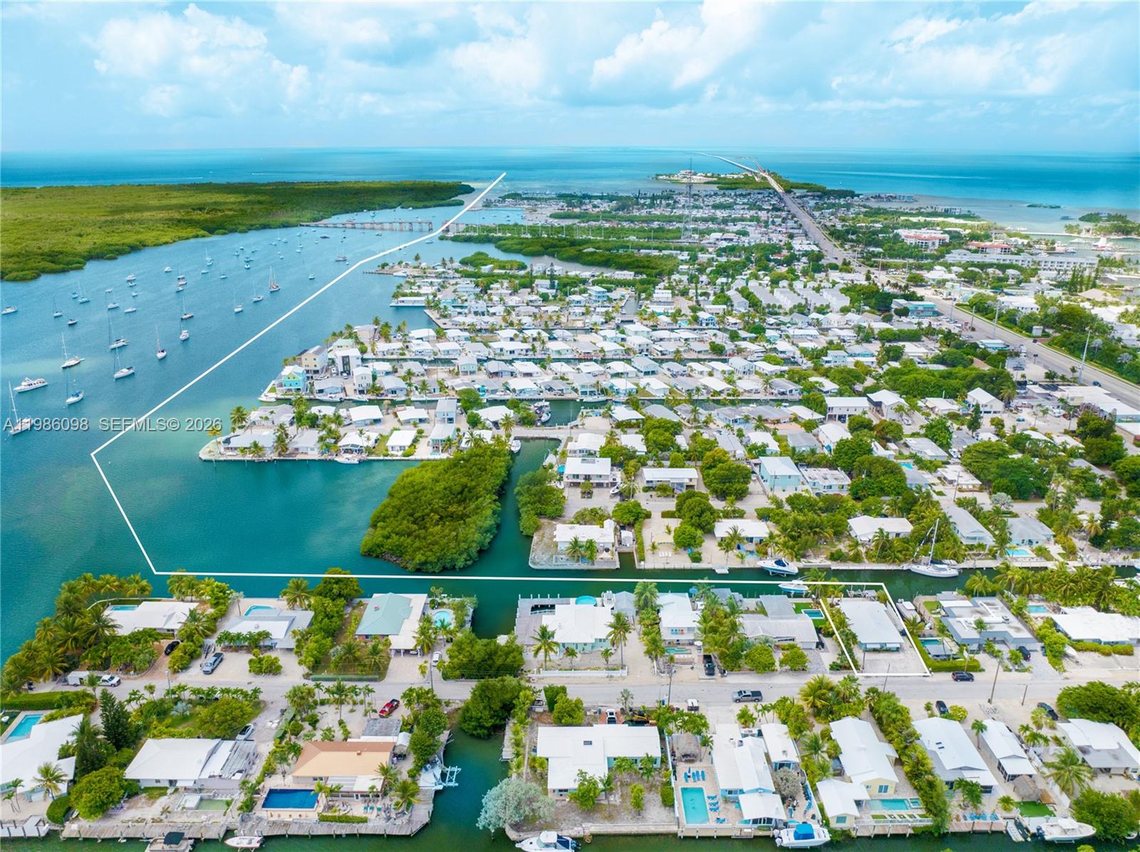 Country Club (Sombrero Blv - Residential