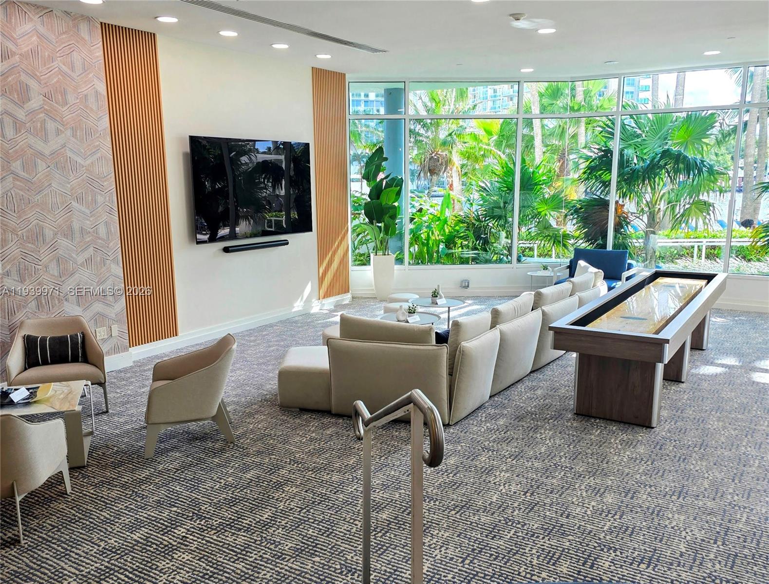 GALLERY ONE CONDO - Residential