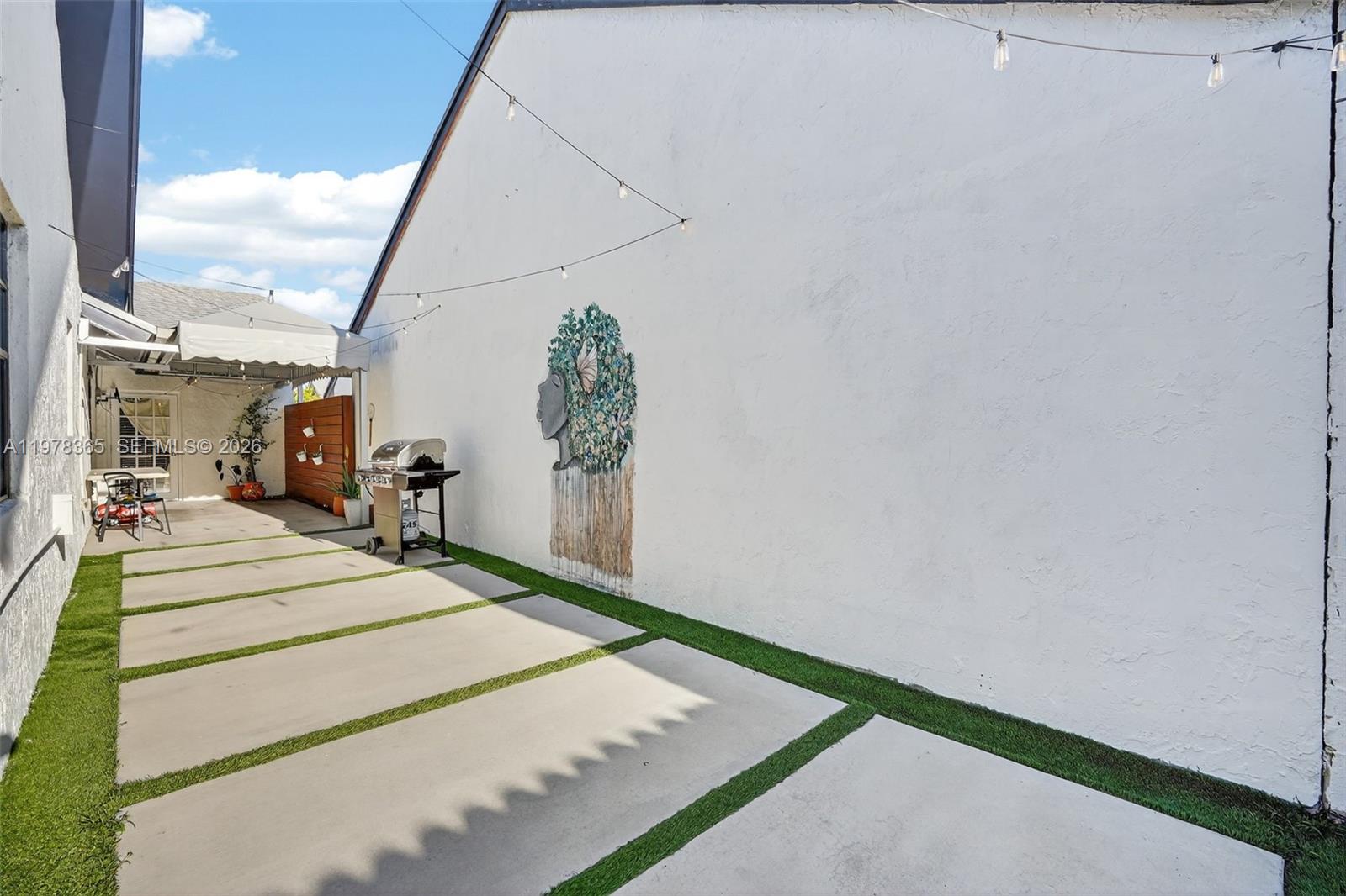 PUEBLO DEL SOL SEC 1 - Residential Lease