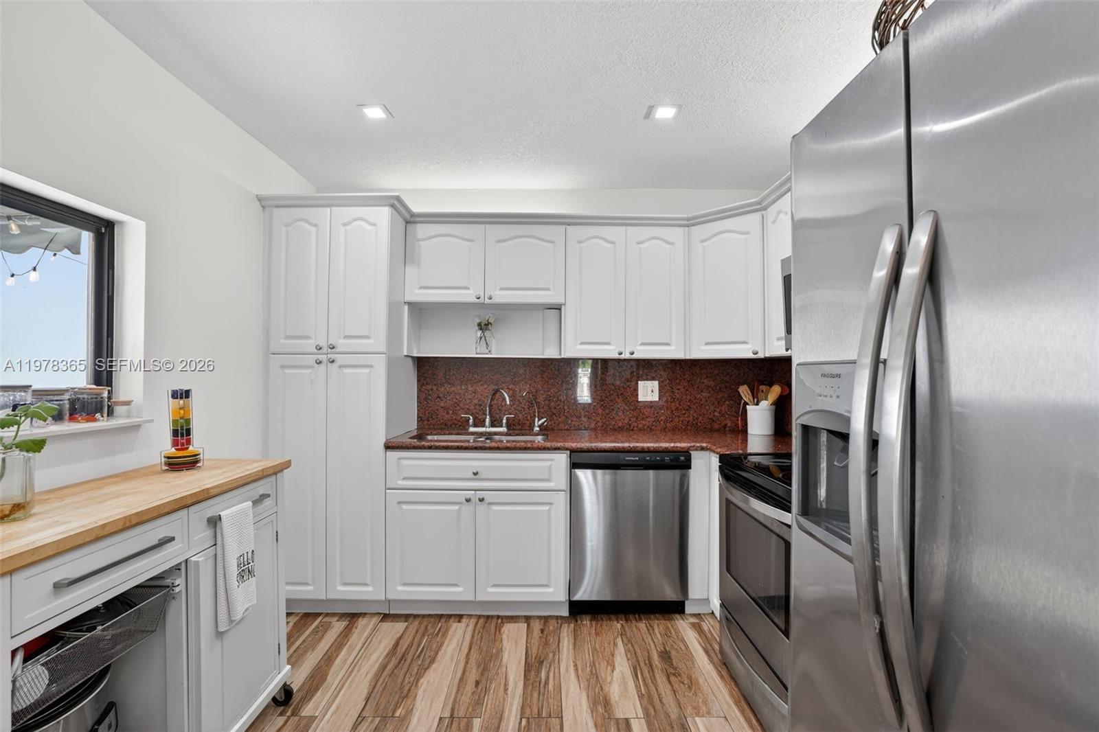 PUEBLO DEL SOL SEC 1 - Residential Lease