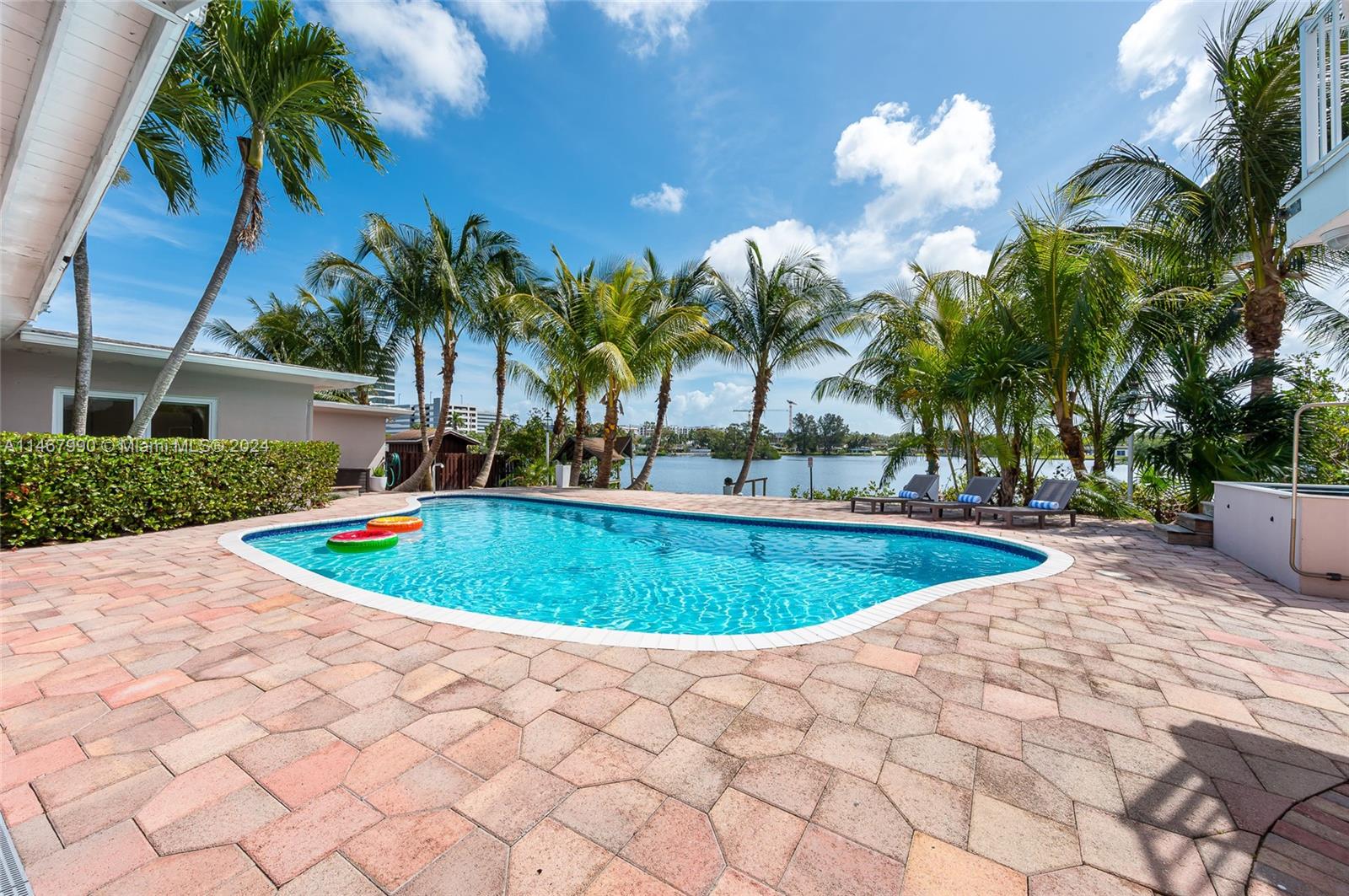 ENCHANTED LAKE - Residential Lease