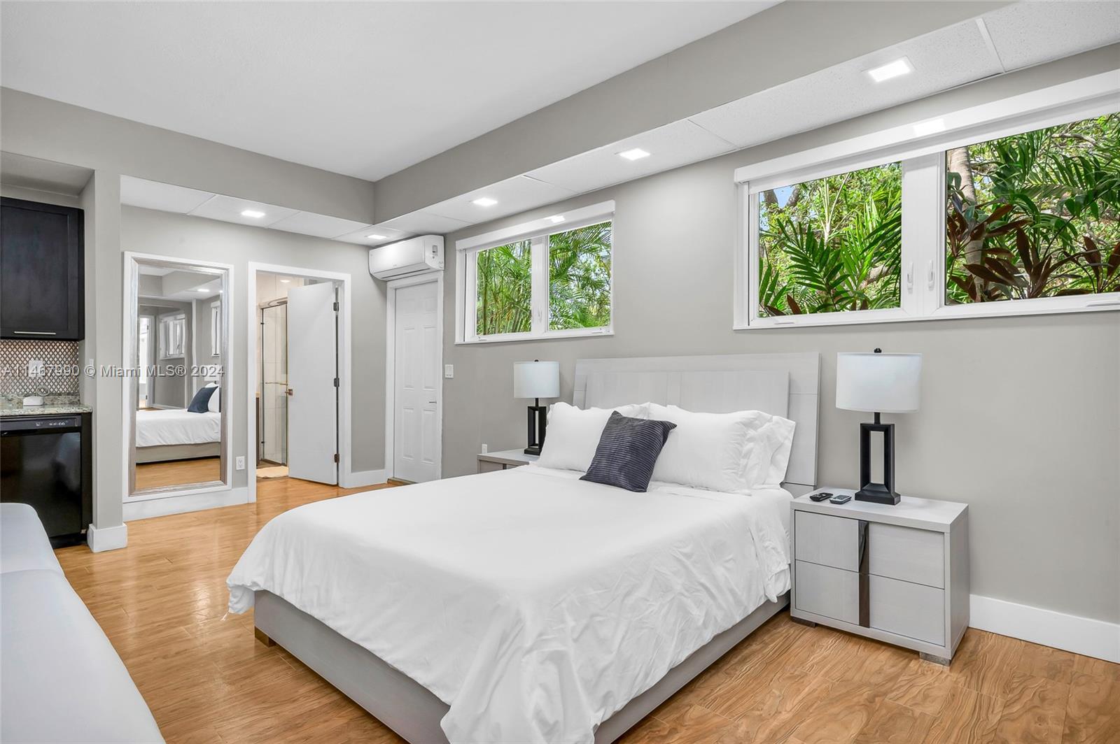 ENCHANTED LAKE - Residential Lease