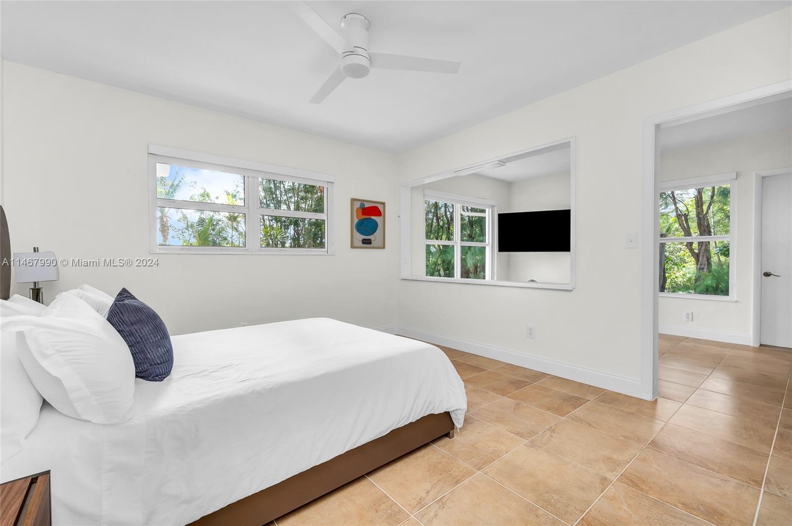 ENCHANTED LAKE - Residential Lease