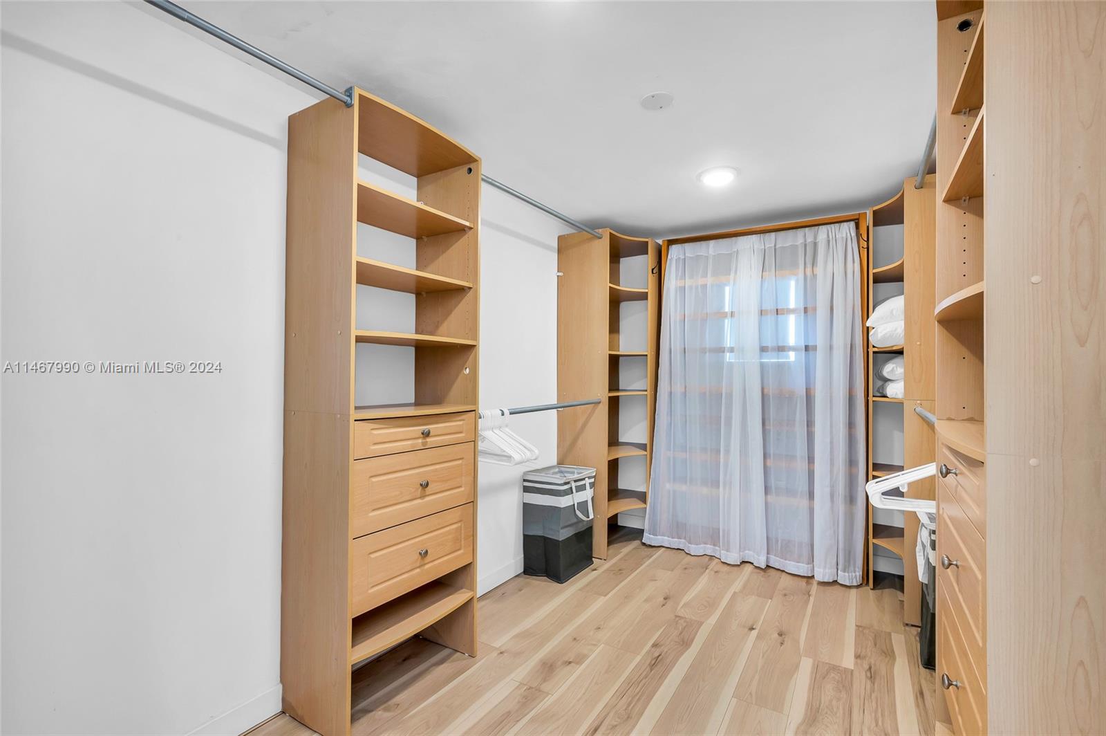 ENCHANTED LAKE - Residential Lease