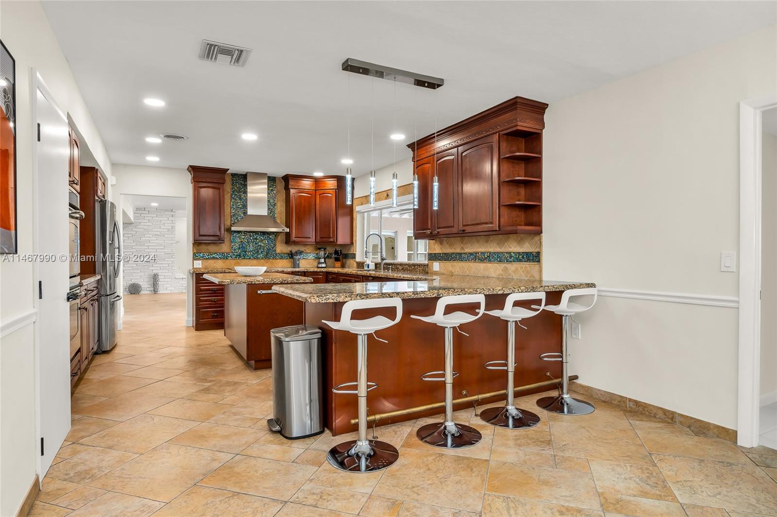 ENCHANTED LAKE - Residential Lease