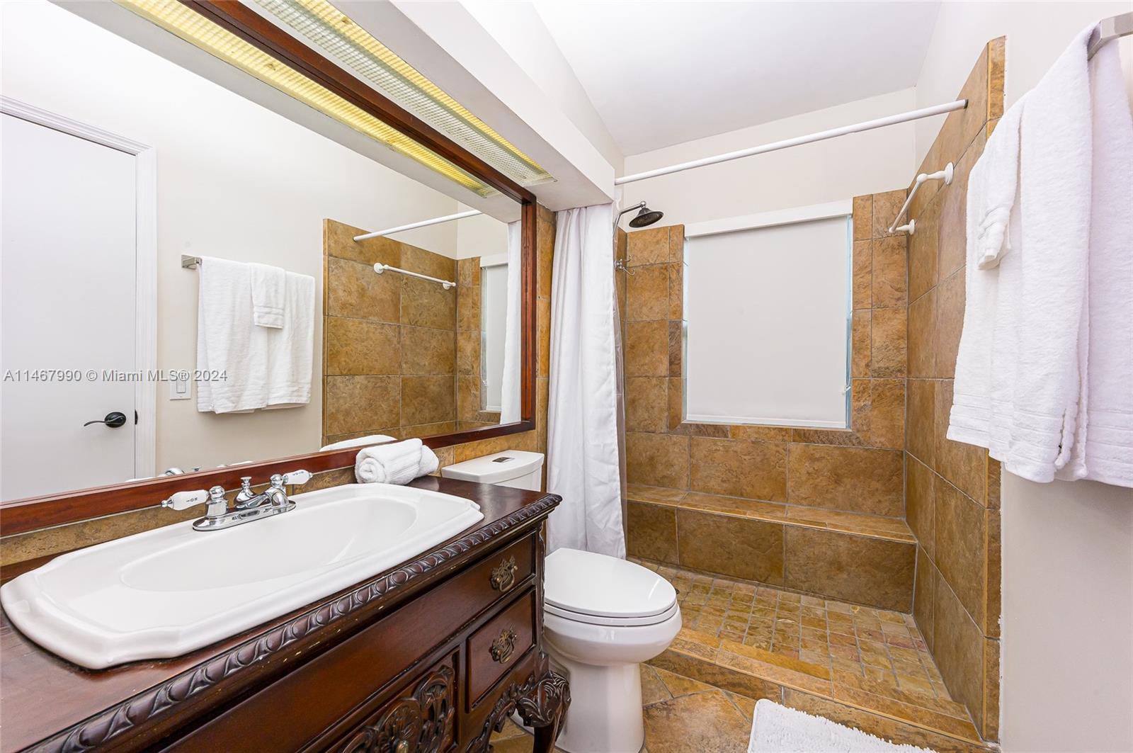 ENCHANTED LAKE - Residential Lease