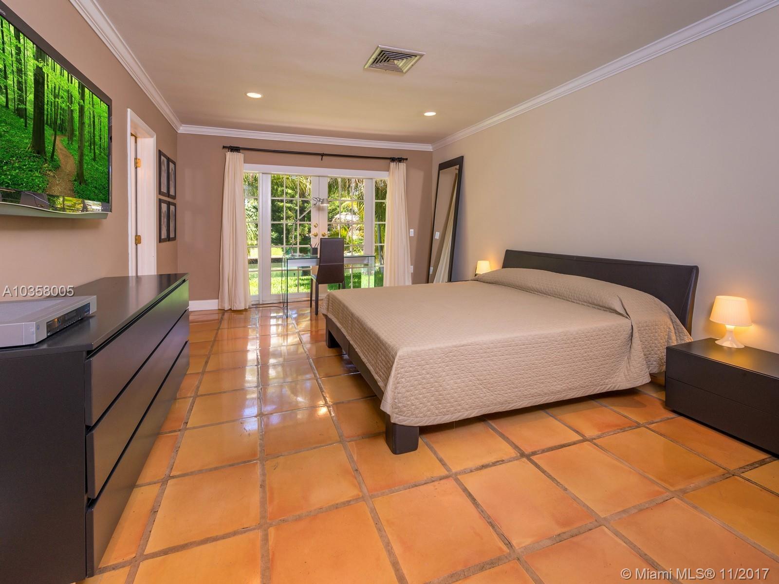 BAY POINT - Residential