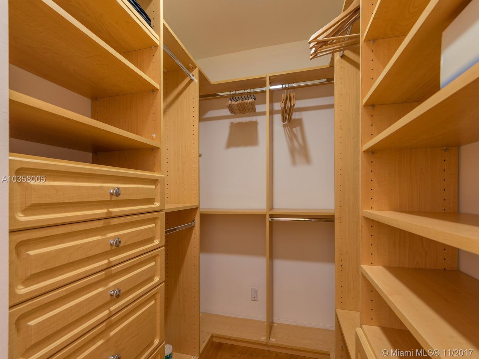 BAY POINT - Residential