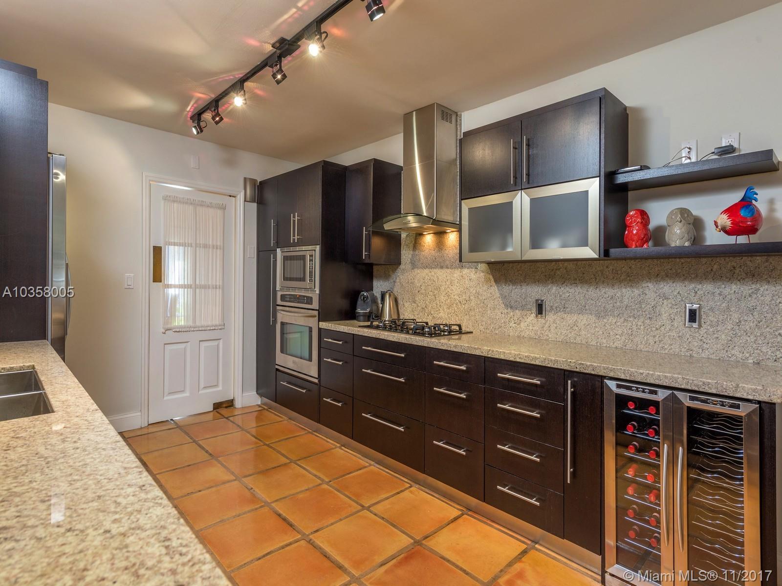 BAY POINT - Residential