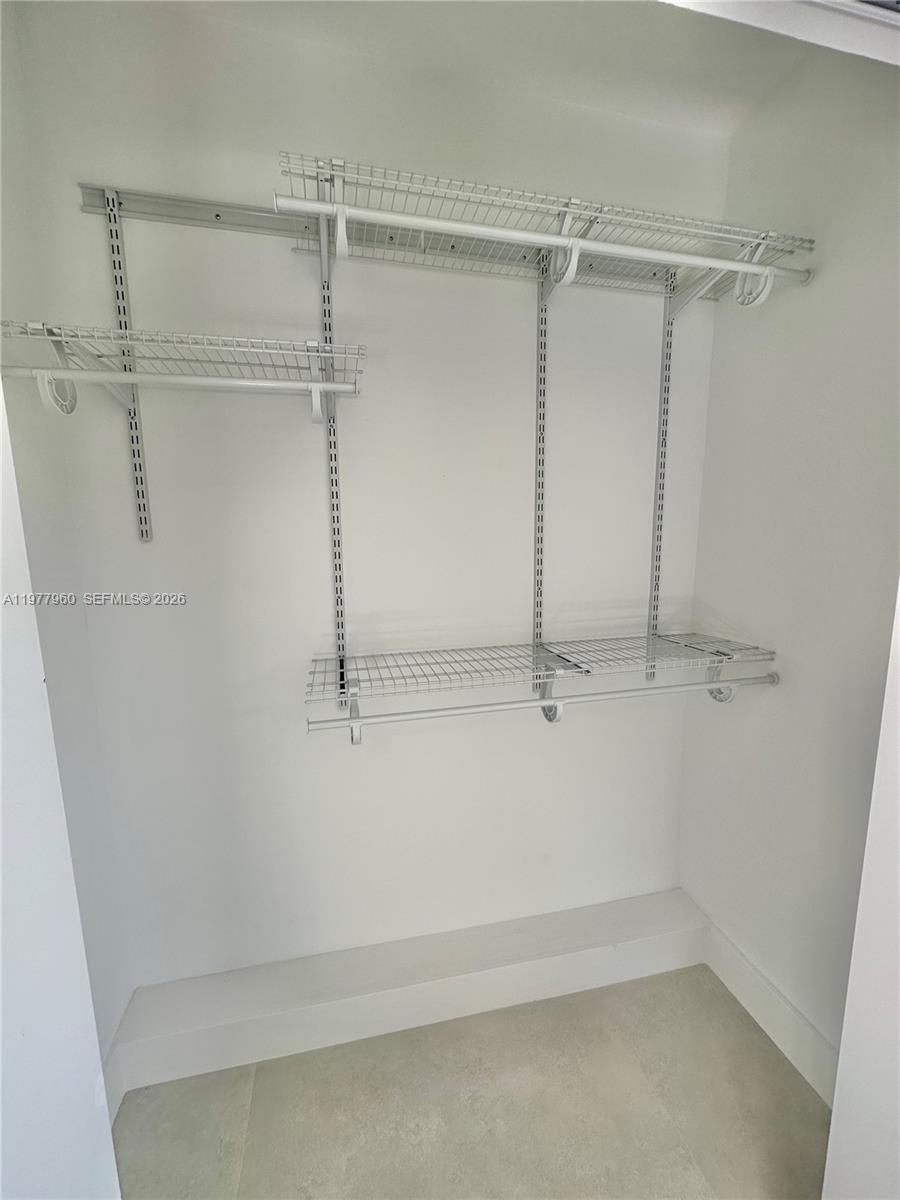 GRIFFING BISC PARK ESTATE - Residential Income