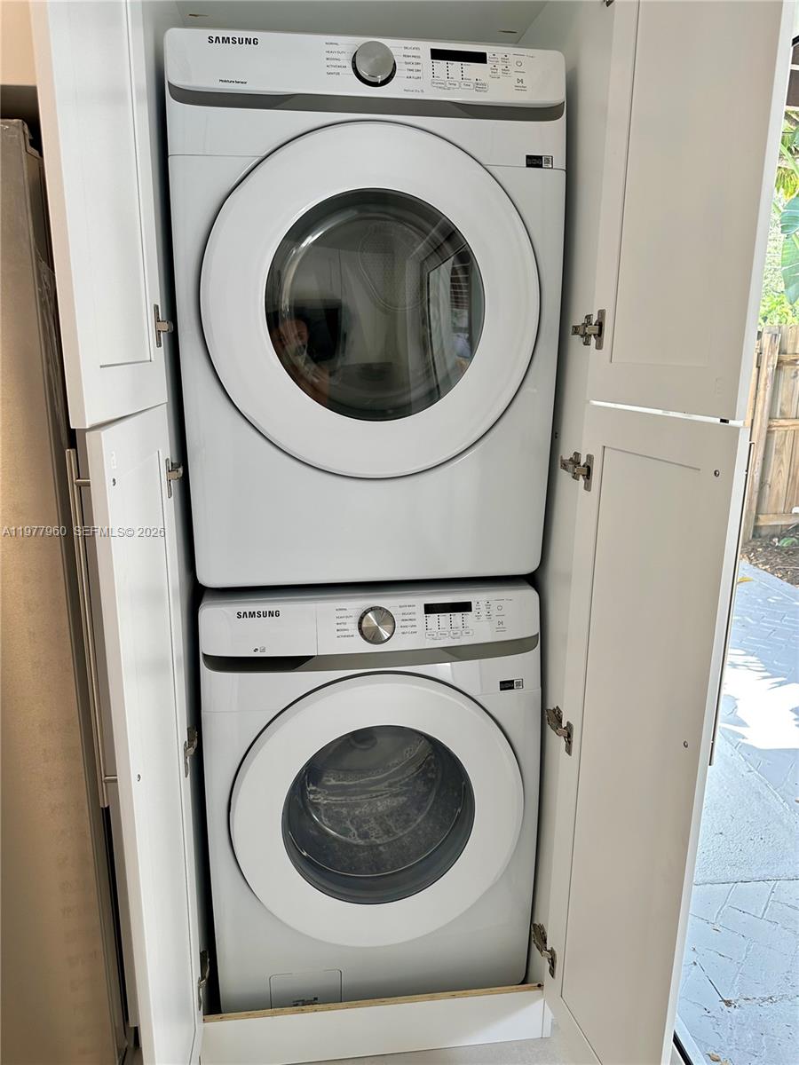 GRIFFING BISC PARK ESTATE - Residential Income