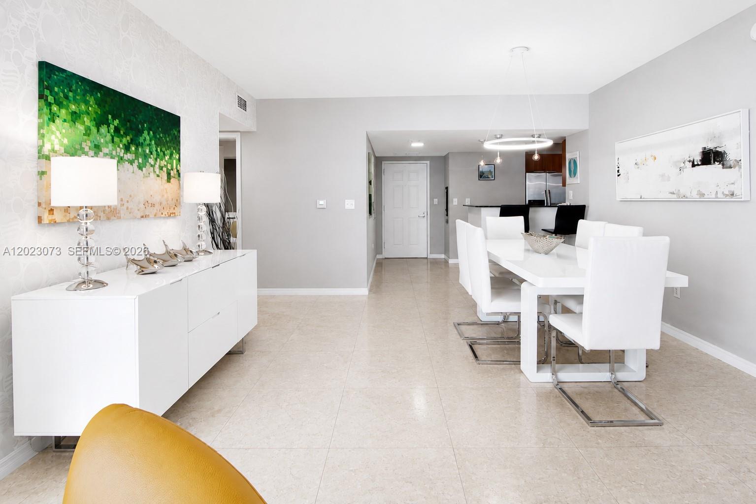 16699 Collins Ave 2906