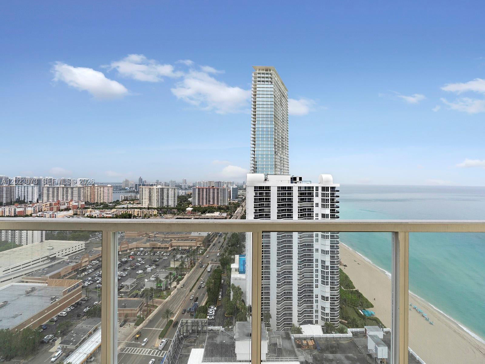 LA PERLA CONDO - Residential