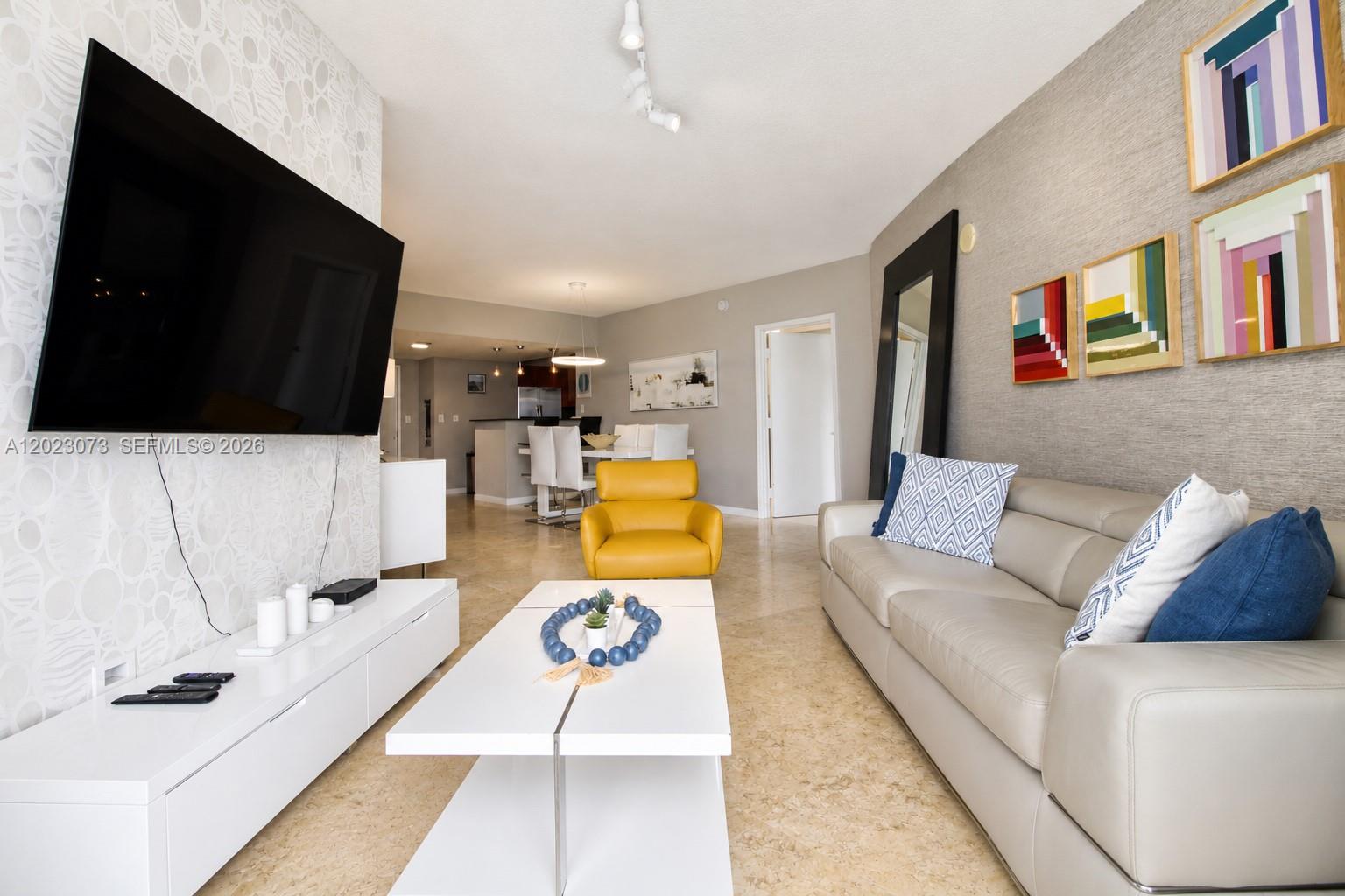 16699 Collins Ave 2906