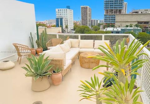 481 NE 29th St 701 Miami FL 33137