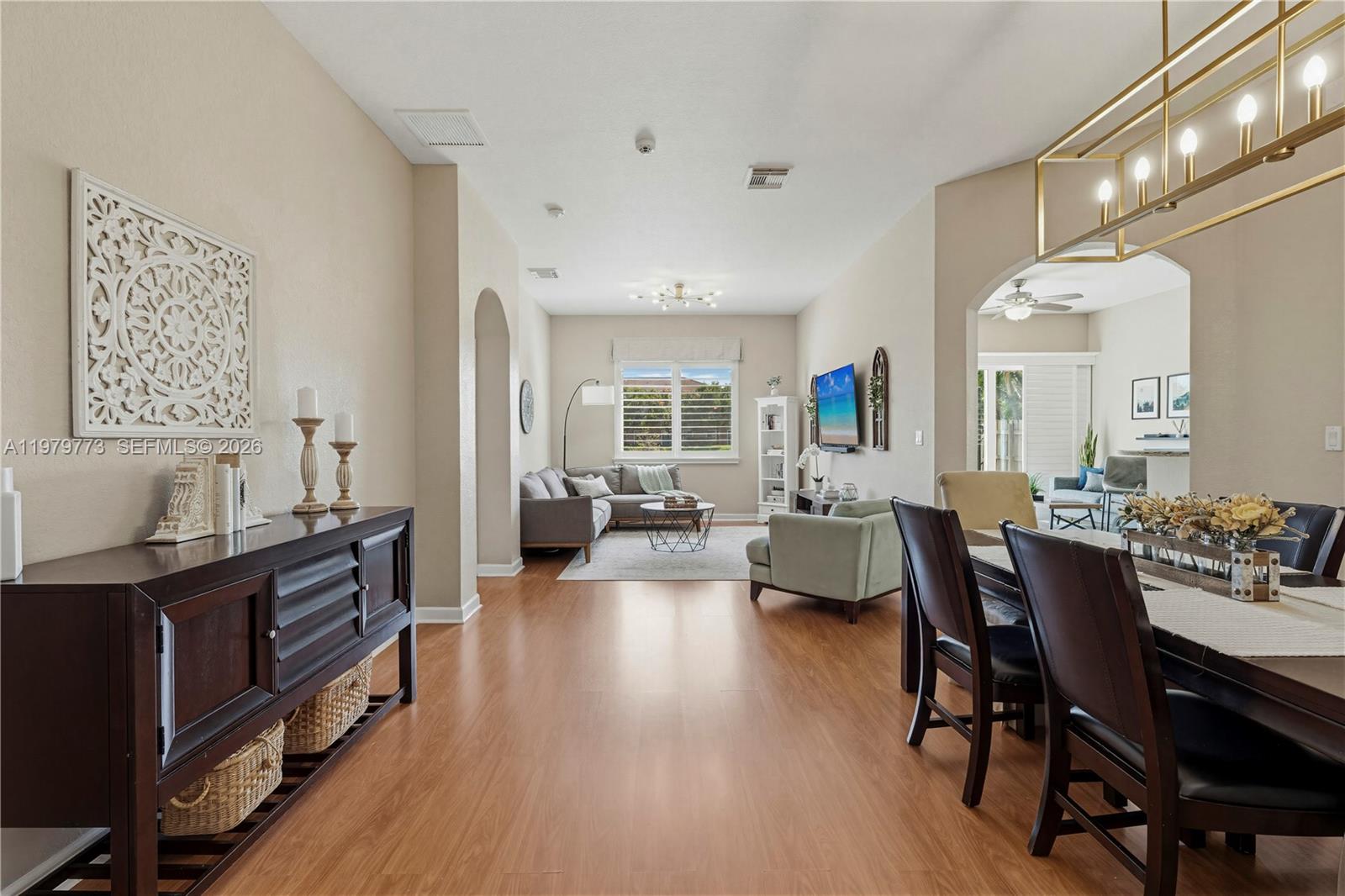 LAKES BY THE BAY KAYE - Residential