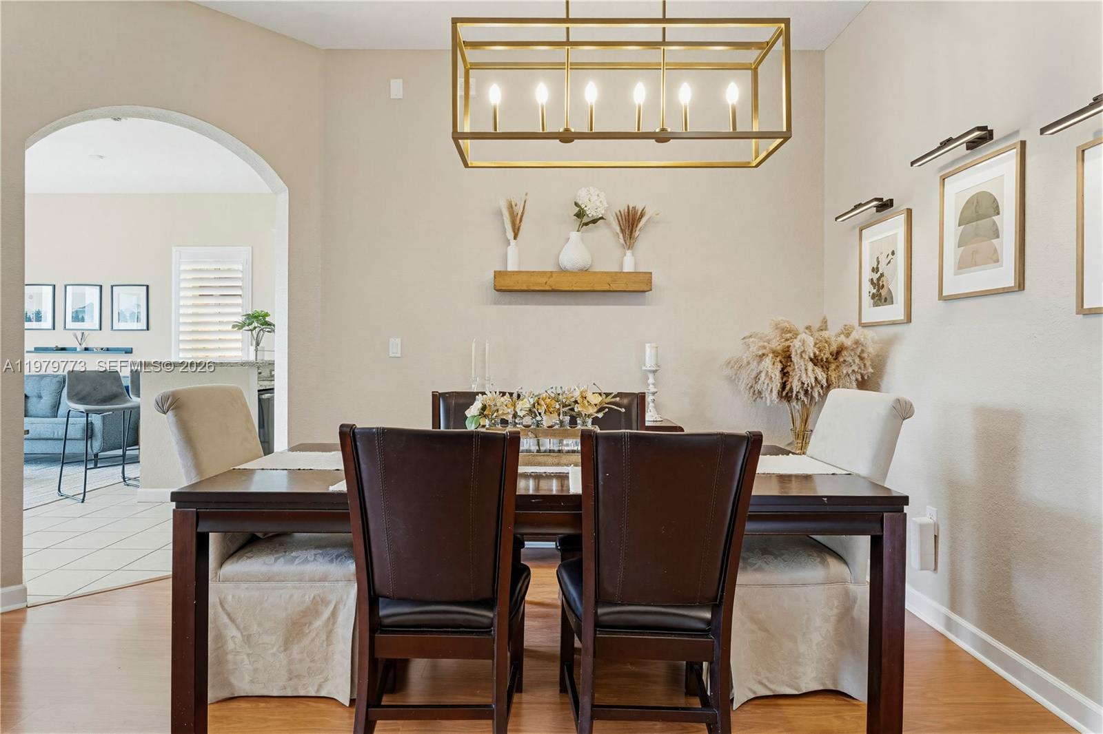 LAKES BY THE BAY KAYE - Residential