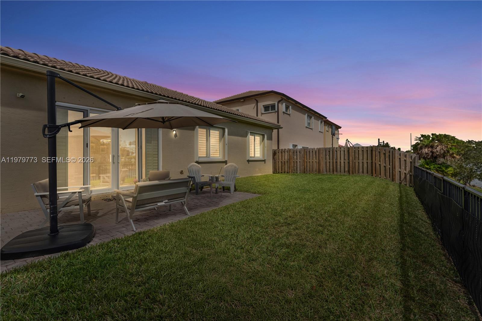 LAKES BY THE BAY KAYE - Residential