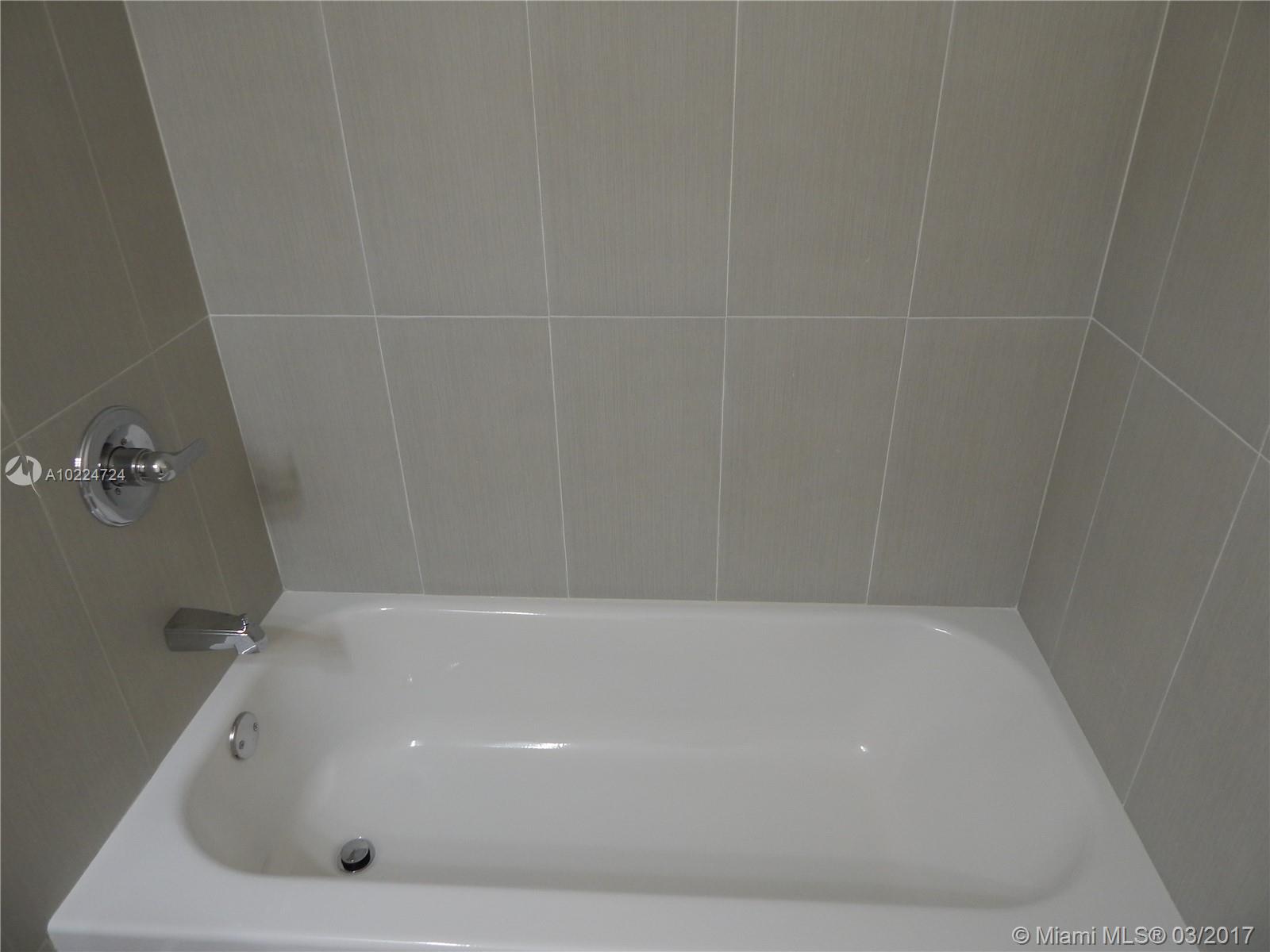 Lago Azul Condo - Residential Lease