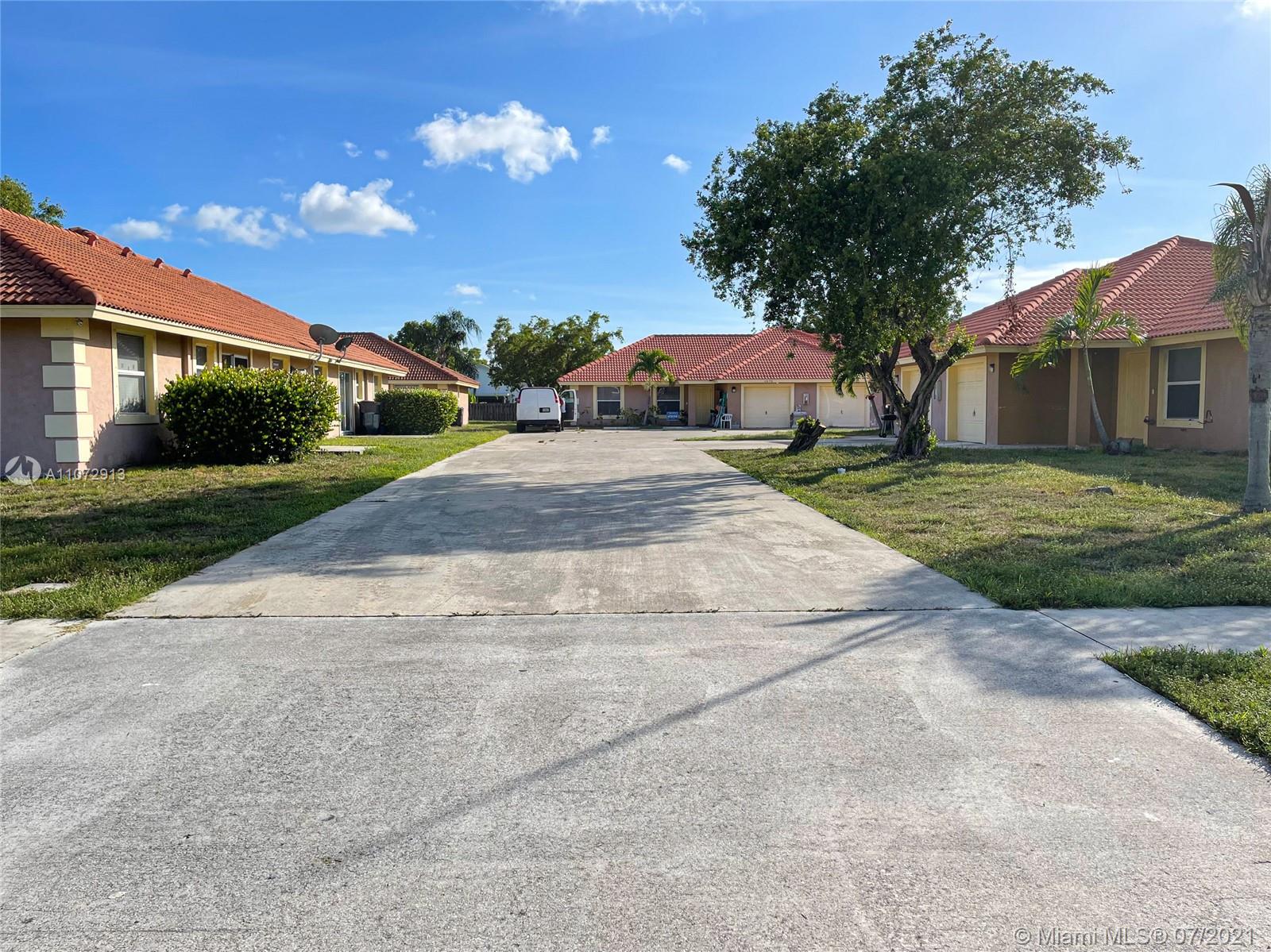 SOUTH SHORE 4 OF WELLINGT - Residential Income