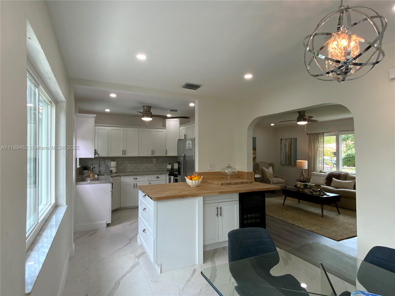 CORAL GABLES GRANADA SEC - Residential