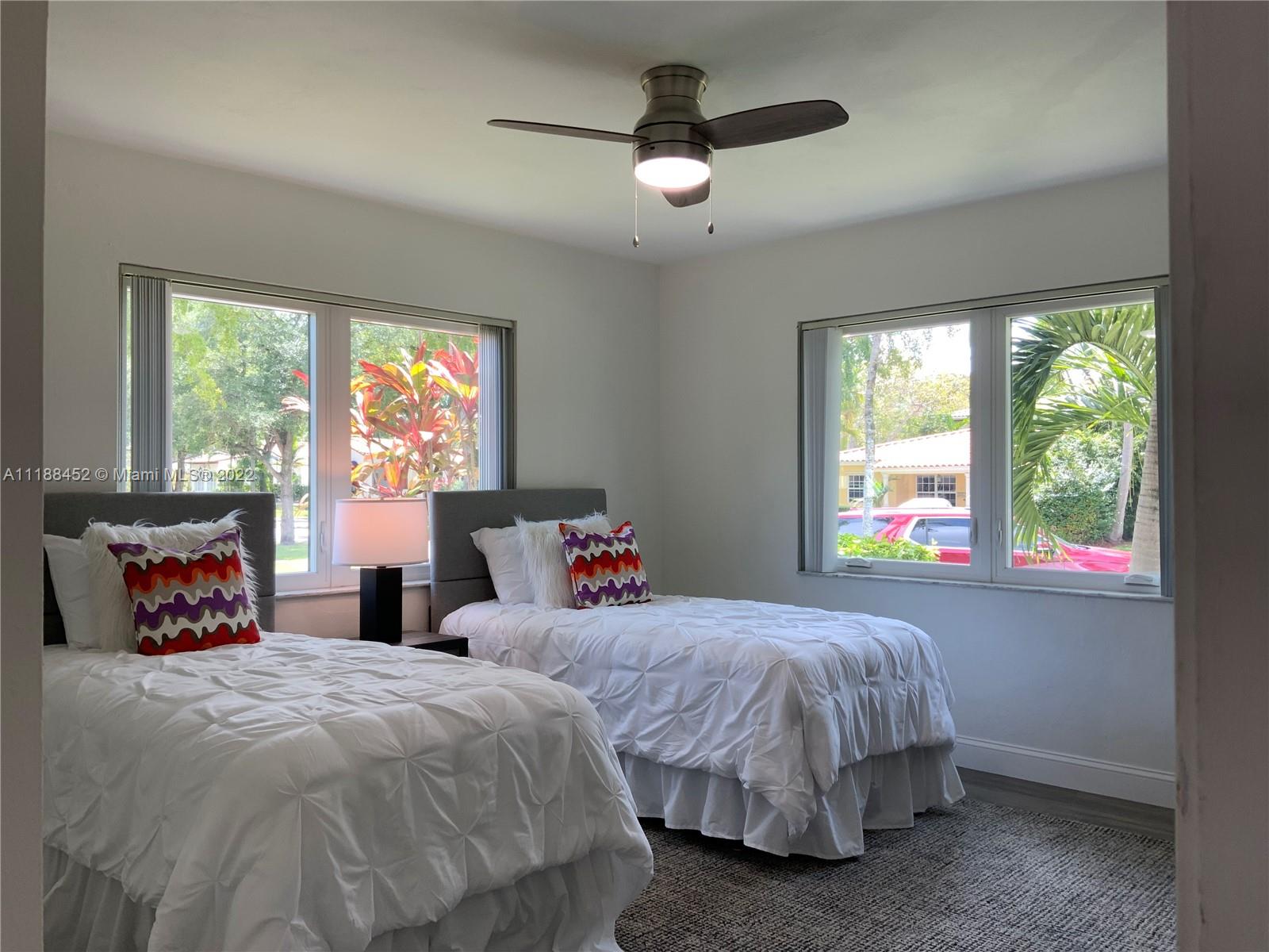 CORAL GABLES GRANADA SEC - Residential