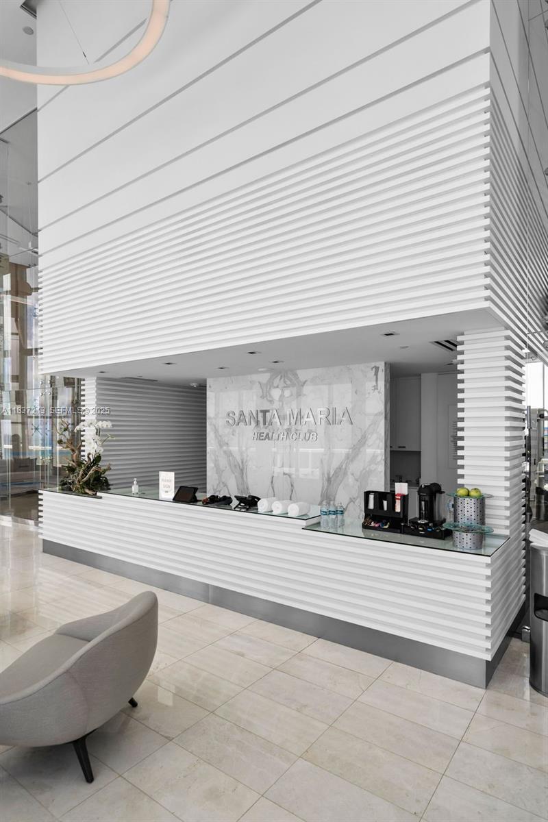 SANTA MARIA CONDO - Residential