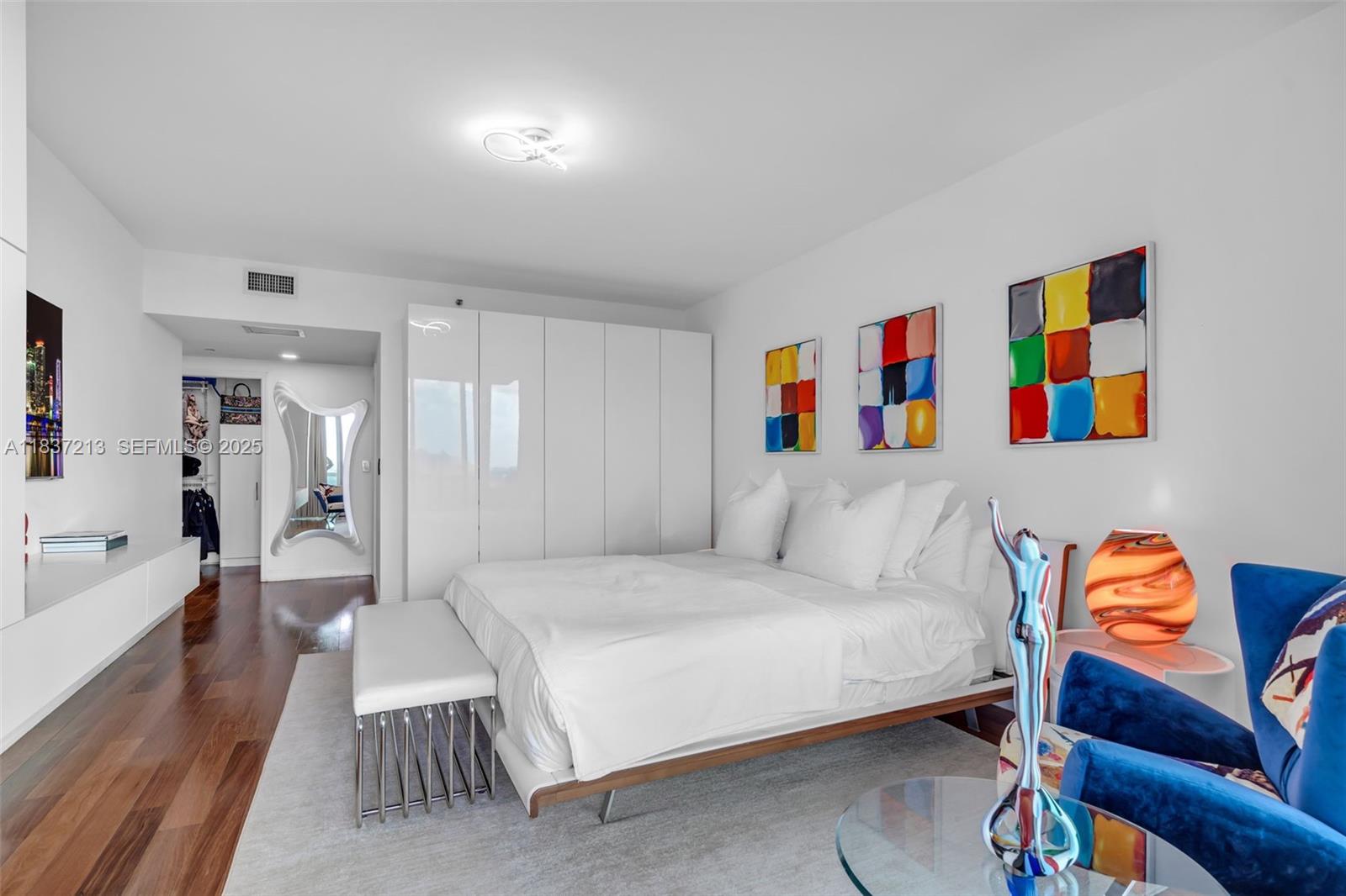 SANTA MARIA CONDO - Residential