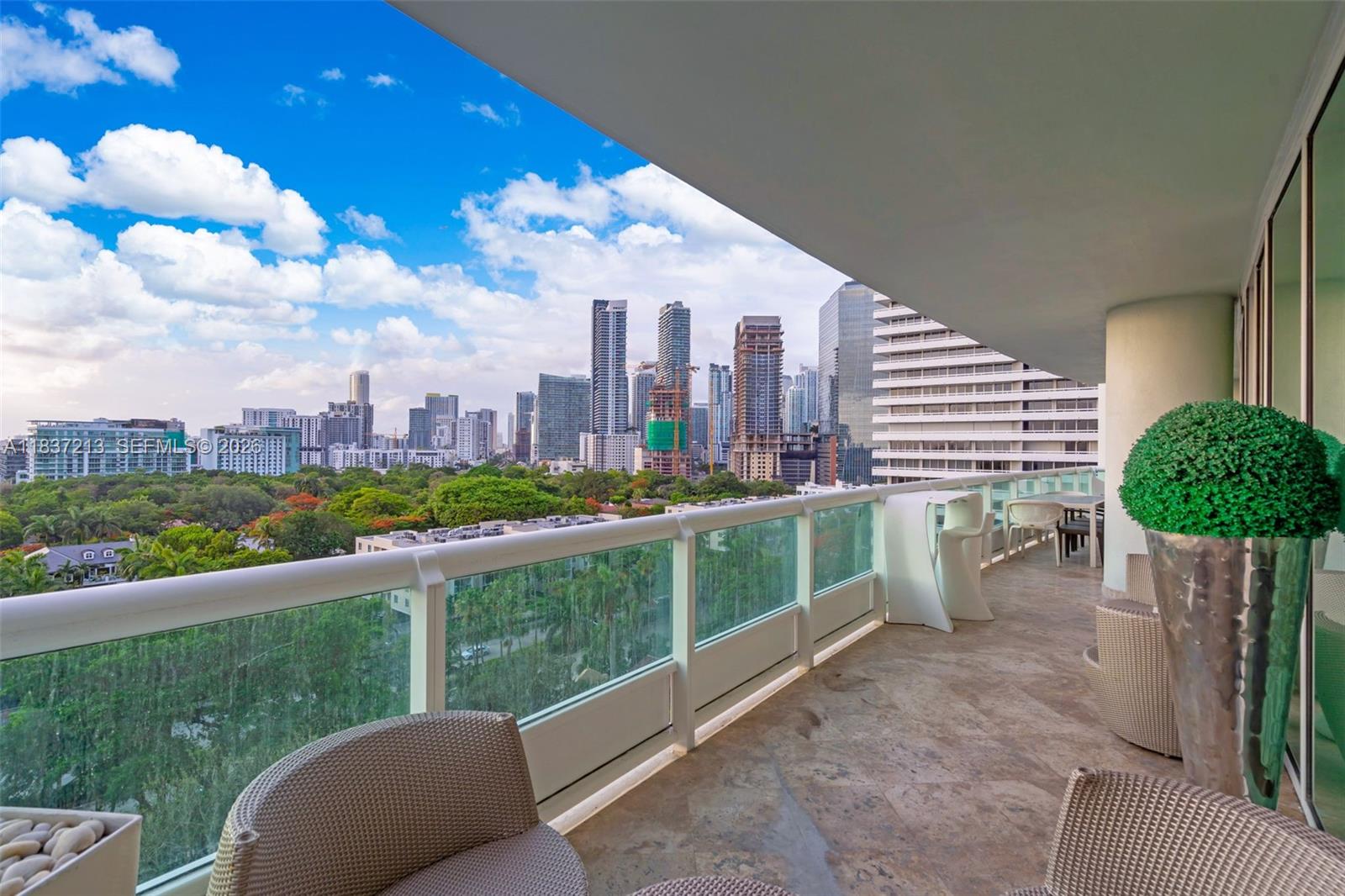 SANTA MARIA CONDO - Residential