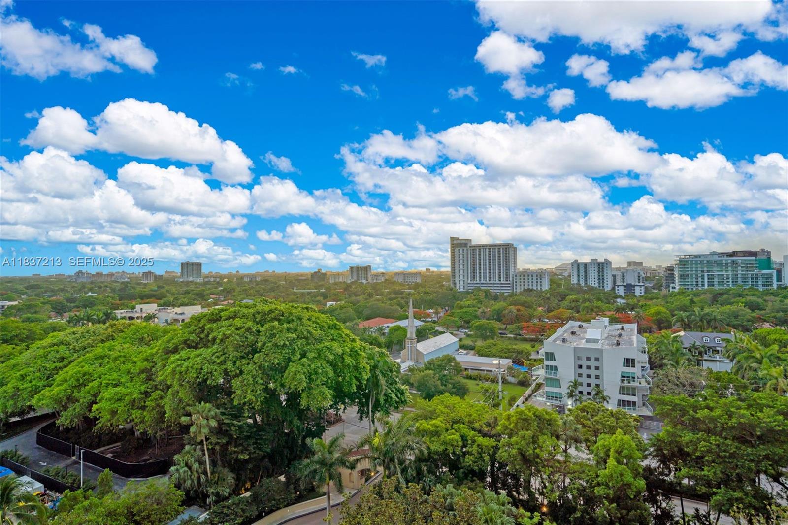 SANTA MARIA CONDO - Residential